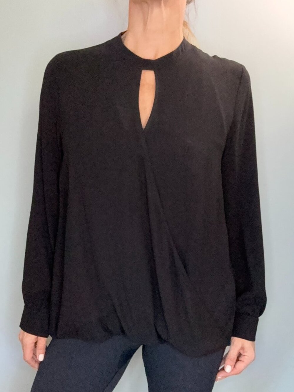 Eileen Fisher 100% Silk Crossover Drape Front Keyhole Blouse Black Size Medium